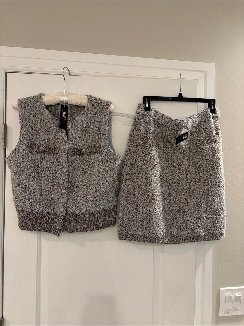 White House Black Market Gray Tweed Knit Vest and Skirt Set